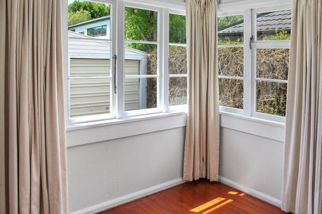 Photo of property in 12 Centennial Drive, Hokowhitu, Palmerston North, 4410