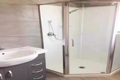 Photo of property in 25 Maugham Drive, Bucklands Beach, Auckland, 2014