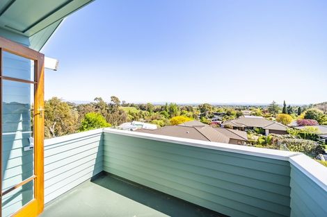 Photo of property in 38 Selwyn Road, Havelock North, 4130