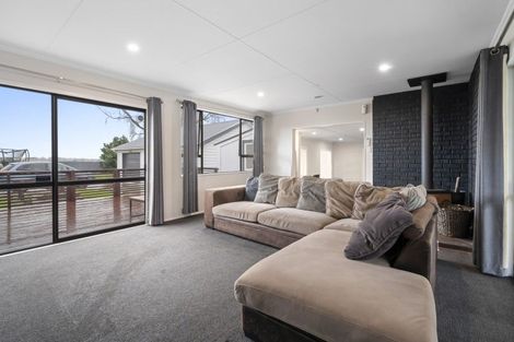 Photo of property in 29 Tokomaru Road, Tokomaru, Palmerston North, 4474