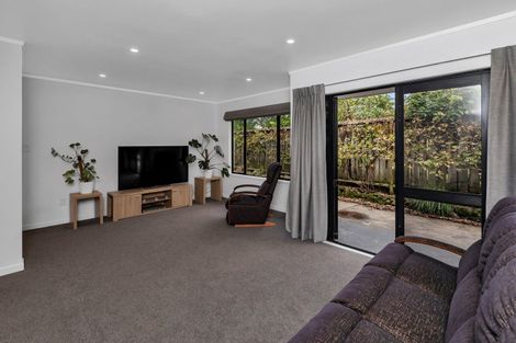 Photo of property in 2 Kotuku Street, Maunu, Whangarei, 0110