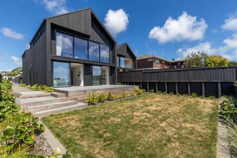 Photo of property in 10a Whiteley Street, Moturoa, New Plymouth, 4310