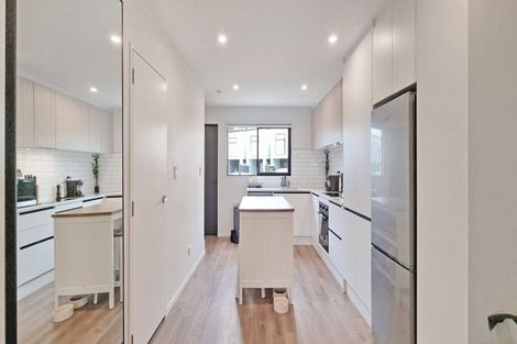 Photo of property in 30 Whai Hua Lane, Mangere Bridge, Auckland, 2022