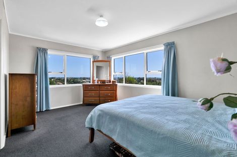 Photo of property in 138 Govett Avenue, Frankleigh Park, New Plymouth, 4310