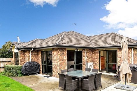 Photo of property in 13 Cranmer Close, Rototuna North, Hamilton, 3210