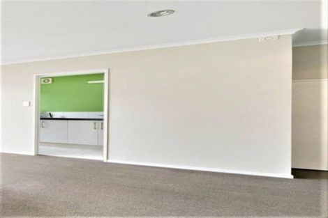 Photo of property in 63 Bruce Pulman Drive, Takanini, 2112