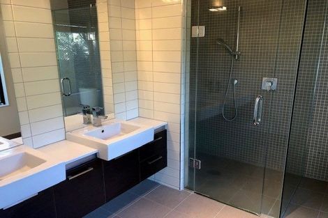 Photo of property in 48 Newbury Place, Schnapper Rock, Auckland, 0632