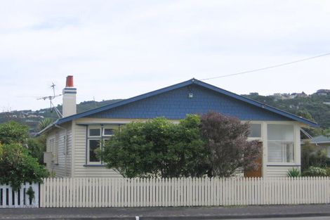 Photo of property in 3 East Grove, Alicetown, Lower Hutt, 5010