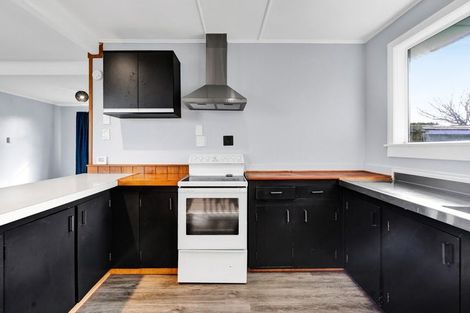 Photo of property in 85 Whitcombe Road, Opunake, 4616