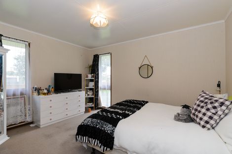 Photo of property in 51 Kimberley Grove, Westbrook, Palmerston North, 4412