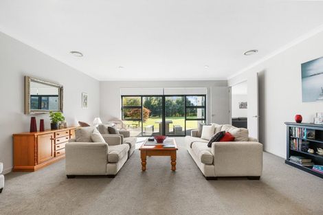 Photo of property in 9 Rexwood Estate, Carterton, 5713