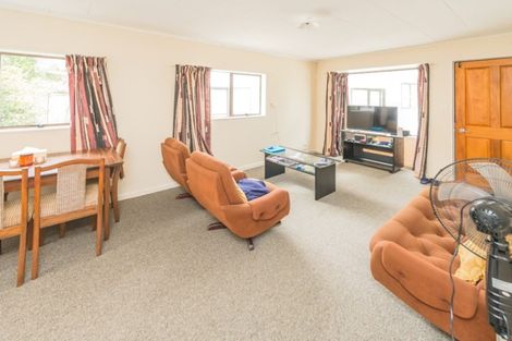 Photo of property in 82 Treadwell Street, Springvale, Whanganui, 4501