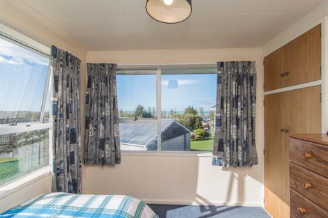 Photo of property in 16 Godley Place, Oceanview, Timaru, 7910