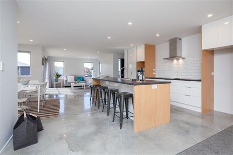 Photo of property in 61 Cyrus Street, Whalers Gate, New Plymouth, 4310