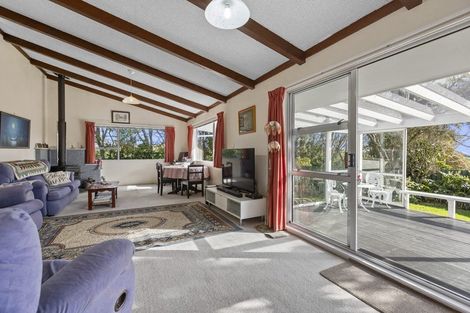 Photo of property in 24a Saint Ives Grove, Whalers Gate, New Plymouth, 4310