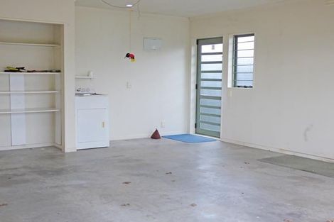 Photo of property in 10 Franco Lane, East Tamaki, Auckland, 2016