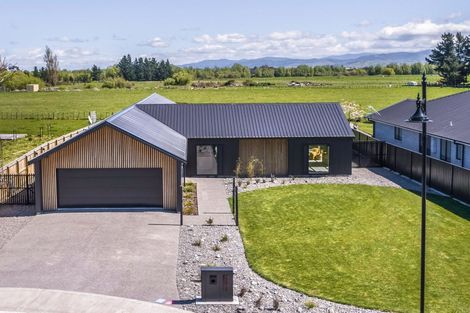 Photo of property in 22 Wycliffe Place, Solway, Masterton, 5810