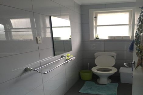 Photo of property in 72b Swaffield Road, Papatoetoe, Auckland, 2025