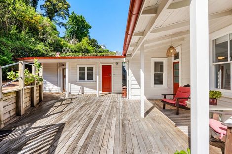 Photo of property in 95 Milton Road, Bluff Hill, Napier, 4110