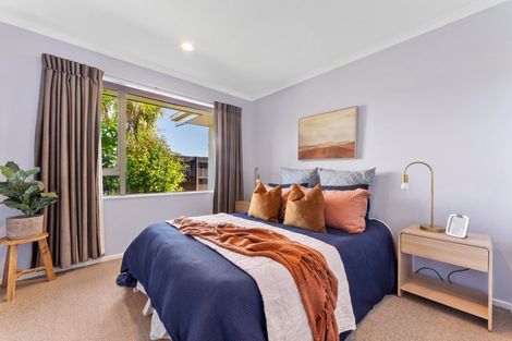 Photo of property in 12 Lionel Place, Mapua, 7005