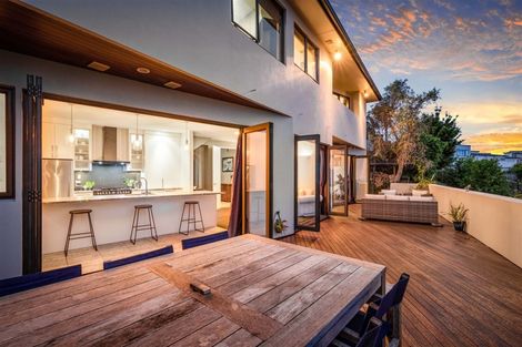 Photo of property in 48 Coventry Way, Long Bay, Auckland, 0630