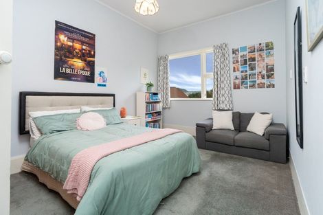 Photo of property in 23 Naughton Terrace, Kilbirnie, Wellington, 6022