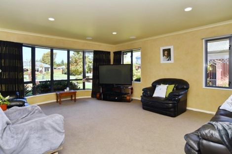 Photo of property in 17 Styx River Place, Spencerville, Christchurch, 8083