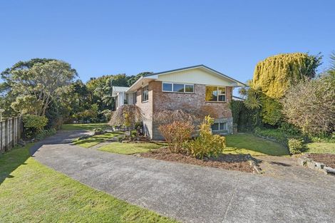 Photo of property in 15 Clifton Drive, Waitara, 4320