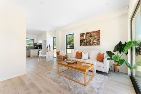 Photo of property in 29a Takapu Street, Henderson, Auckland, 0612