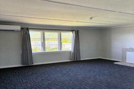Photo of property in 48 Price Street, Grasmere, Invercargill, 9810