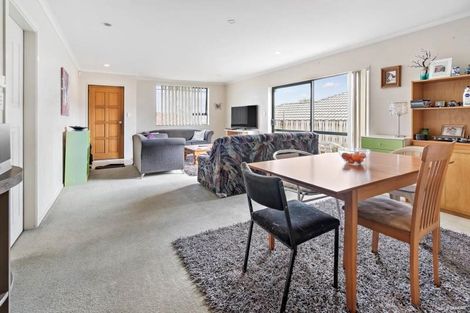 Photo of property in 10 Nykki Place, Papakura, 2110