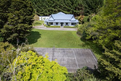 Photo of property in 6 Totara Road, Kumeroa, Woodville, 4997