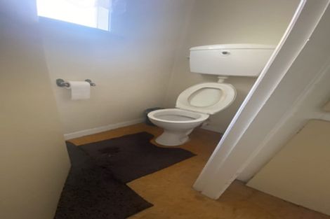 Photo of property in 104 Kenderdine Road, Papatoetoe, Auckland, 2025