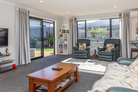 Photo of property in 10 Tarn Close, Richmond, 7020