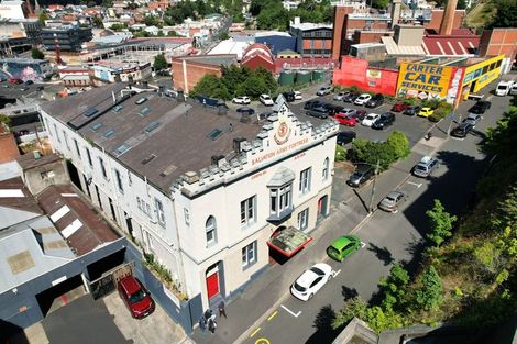 Photo of property in 37 Dowling Street, Dunedin Central, Dunedin, 9016