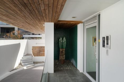 Photo of property in 6/50 Marine Parade, Mount Maunganui, 3116