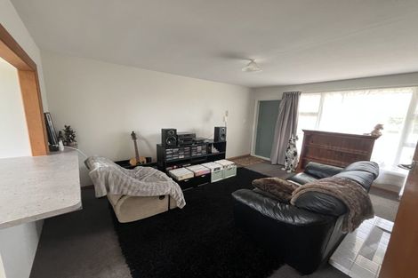 Photo of property in 2 Marlin Place, Mairehau, Christchurch, 8013