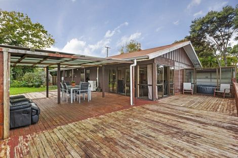 Photo of property in 35 Main Road, Raglan, 3225