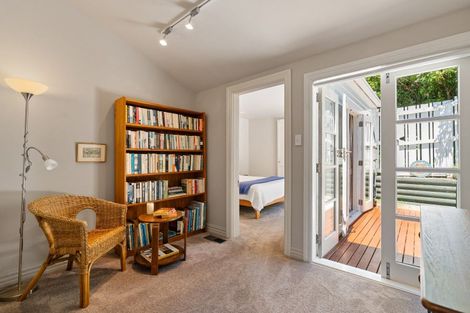 Photo of property in 34 Wade Street, Wadestown, Wellington, 6012