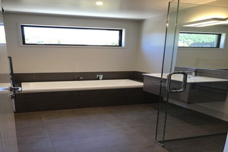 Photo of property in 38 Westview Road, Wanaka, 9305