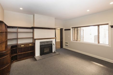 Photo of property in 30 Hamilton Avenue, Ilam, Christchurch, 8041