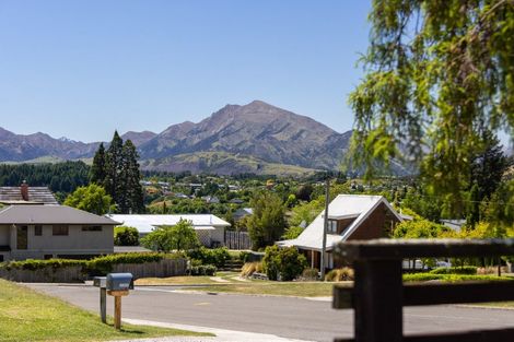 Photo of property in 175 Stone Street, Wanaka, 9305