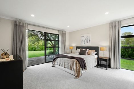 Photo of property in 96 Benn Road, Cambridge, 3495