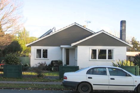 Photo of property in 25 Collins Road, Melville, Hamilton, 3206