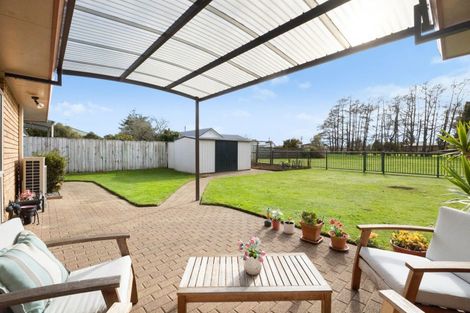 Photo of property in 5 Reynolds Drive, Glenview, Hamilton, 3206