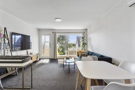 Photo of property in 9/14 Seaview Terrace, Mount Albert, Auckland, 1025