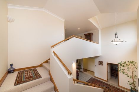 Photo of property in 55 The Strand, Fitzherbert, Palmerston North, 4410