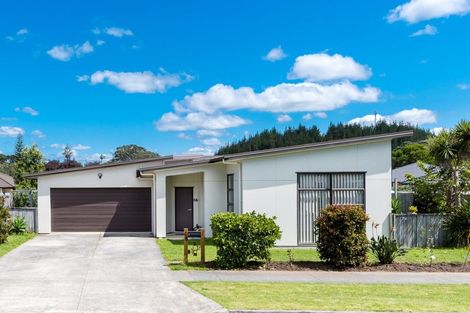 Photo of property in 48 Tamure Place, Ruakaka, 0116