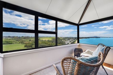 Photo of property in 1/285 Bleakhouse Road, Mellons Bay, Auckland, 2014