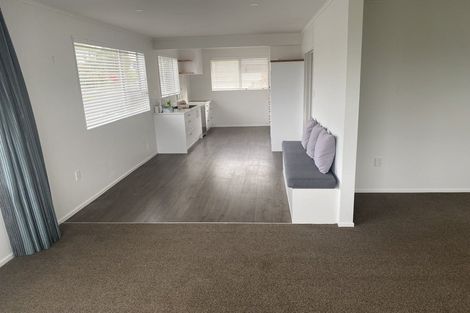 Photo of property in 8 Findhorn Place, Papakowhai, Porirua, 5024
